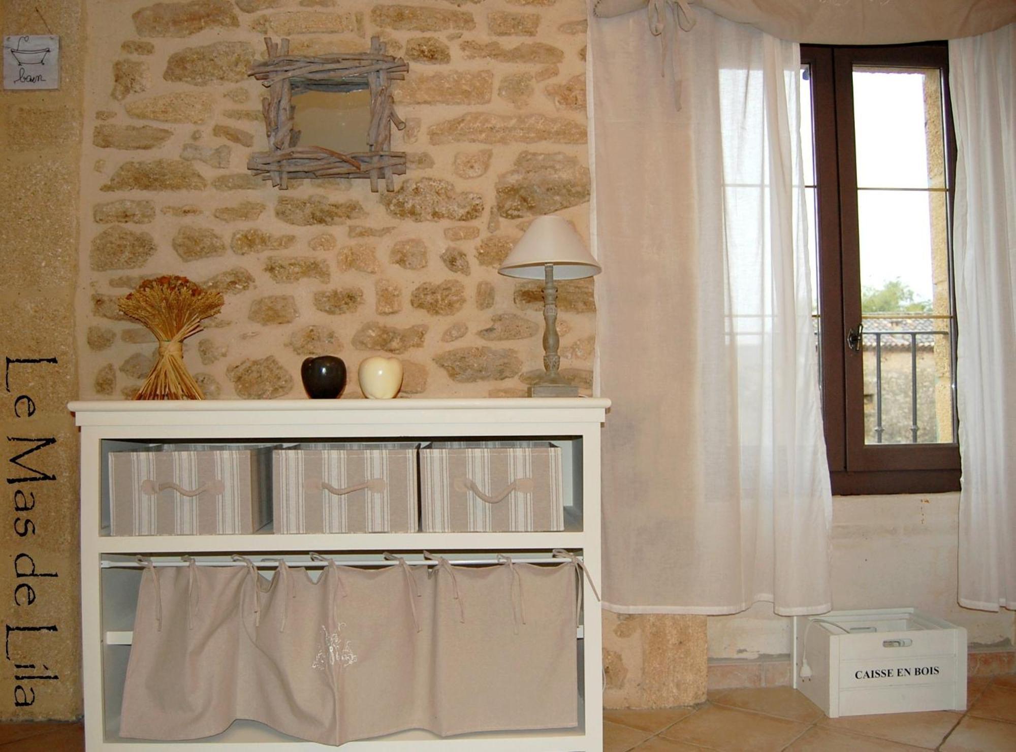 Maison D'Hotes Le Mas De Lila Вер-Пон-дю-Гар Экстерьер фото